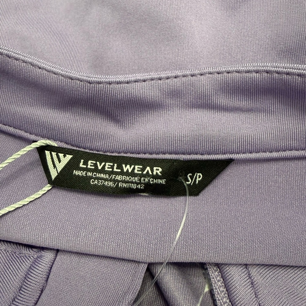 WOMENS Level Wear UV 50+ Protection . Long Sleeve 1/4 ZIP. NWT. Size Small P. - Picture 4 of 6